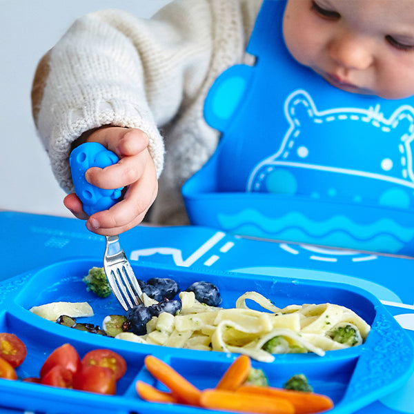 Understanding the Pincers Grasp: Key Milestones and Tips for Parents