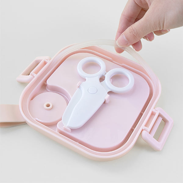 Baby Travel Feeding Set - 4 in 1 including spoon, bowl and scissors